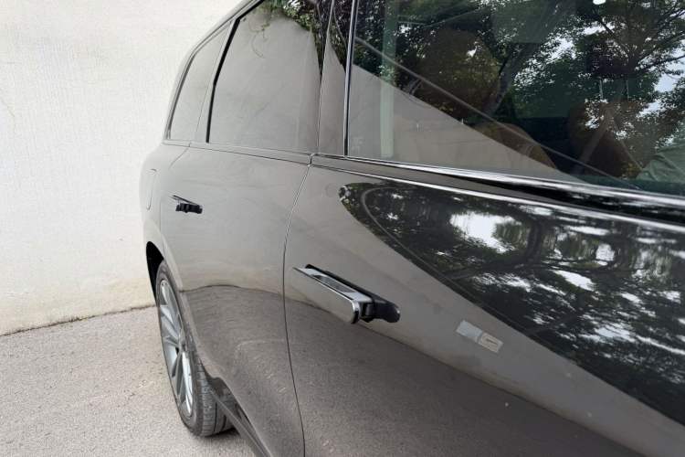 Used Leapmotor C16 2026 Extended-Range 280 LiDAR Zhizun Edition 6 Seats Exterior 12