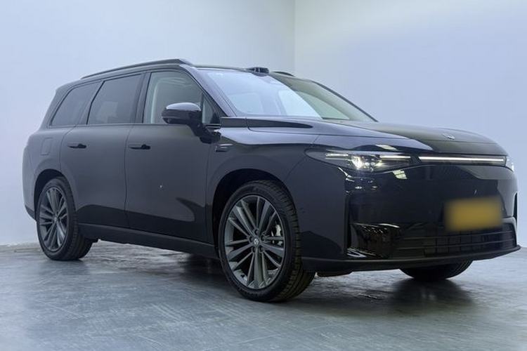 Used Leapmotor C16 2026 Extended-Range 280 LiDAR Zhizun Edition 6 Seats Exterior 2