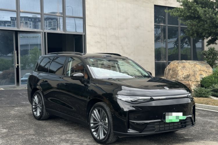 Used Leapmotor C16 2026 Extended-Range 280 LiDAR Zhizun Edition 6 Seats Exterior 2