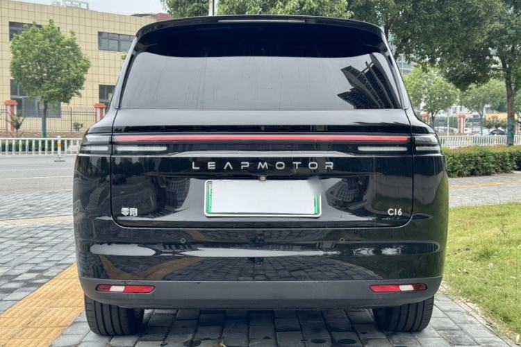 Used Leapmotor C16 2026 All-Electric 630 LiDAR Zhizun Edition 6 Seats Exterior 2