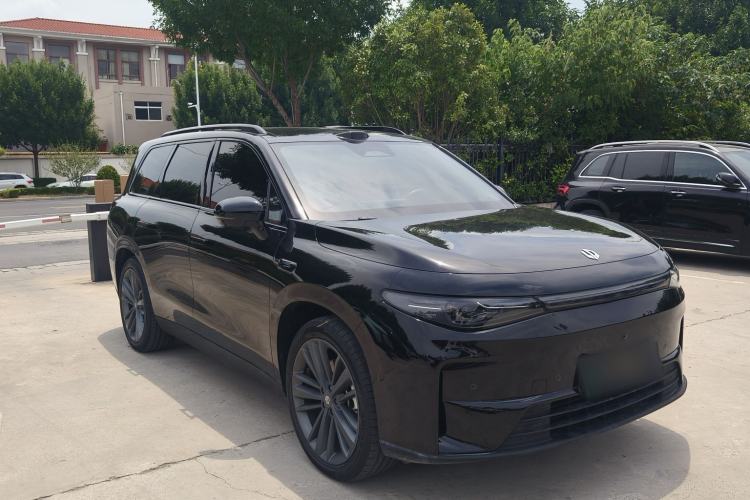 Used Leapmotor C16 2026 All-Electric 630 LiDAR Zhizun Edition 6 Seats Exterior 2