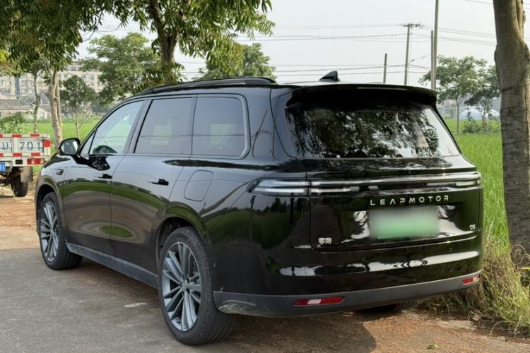 Used Leapmotor C16 2026 Extended-Range 280 LiDAR Zhizun Edition 6 Seats Exterior 2