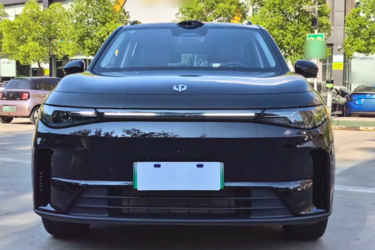 Used Leapmotor C16 2026 Extended-Range 280 LiDAR Zhizun Edition 6 Seats Exterior 2