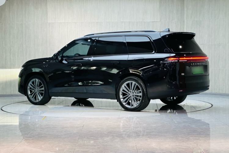 Used Leapmotor C16 2026 Extended-Range 280 LiDAR Zhizun Edition 6 Seats Exterior 3