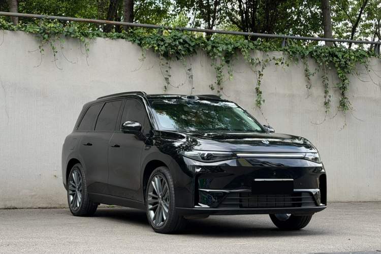 Used Leapmotor C16 2026 Extended-Range 280 LiDAR Zhizun Edition 6 Seats Exterior 3