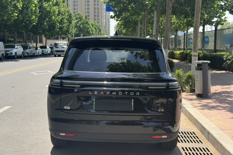 Used Leapmotor C16 2026 Extended-Range 280 LiDAR Zhizun Edition 6 Seats Exterior 3