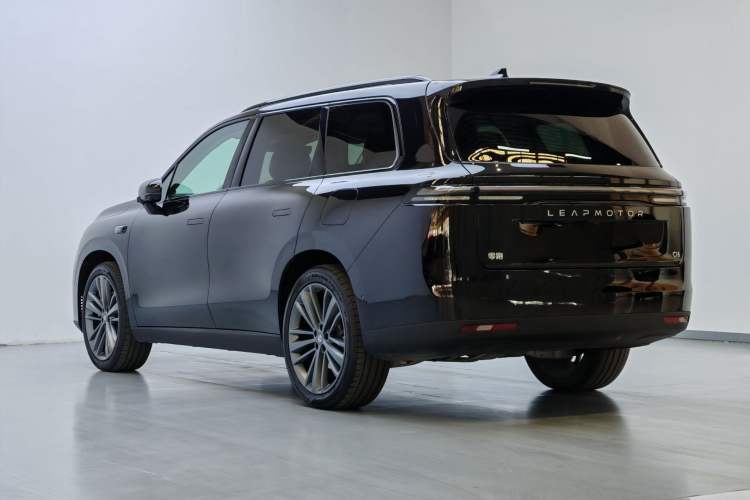 Used Leapmotor C16 2026 Extended-Range 280 LiDAR Zhizun Edition 6 Seats Exterior 3