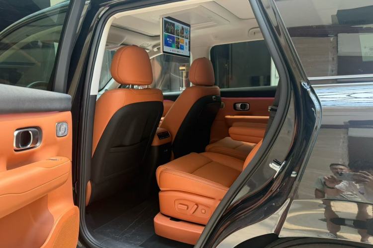 Used Leapmotor C16 2026 Extended-Range 280 LiDAR Zhizun Edition 6 Seats Exterior 3