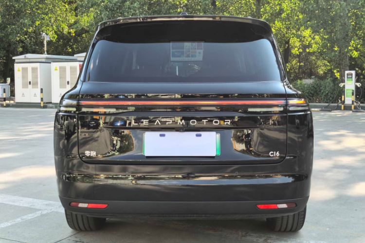 Used Leapmotor C16 2026 Extended-Range 280 LiDAR Zhizun Edition 6 Seats Exterior 3