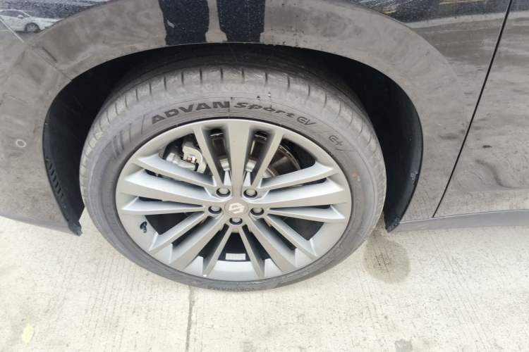 Used Leapmotor C16 2026 All-Electric 630 LiDAR Version 6-Seater Exterior 4