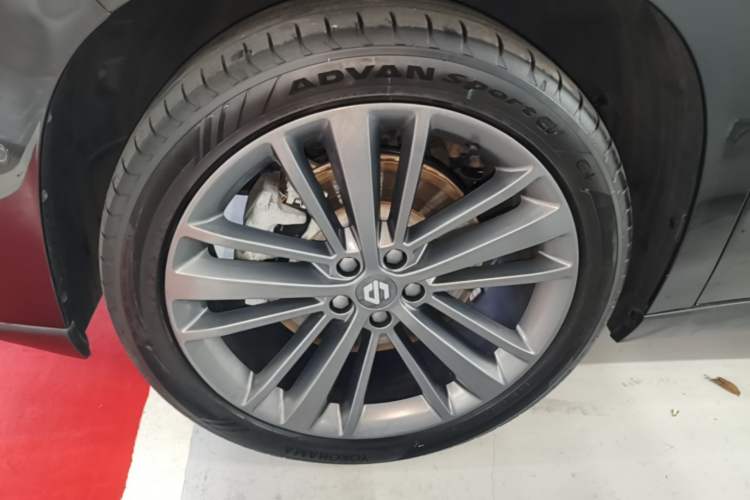 Used Leapmotor C16 2026 Extended-Range 280 LiDAR Zhizun Edition 6 Seats Exterior 4