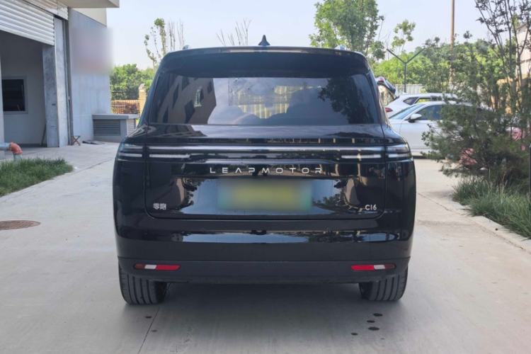 Used Leapmotor C16 2026 Extended-Range 280 LiDAR Zhizun Edition 6 Seats Exterior 5