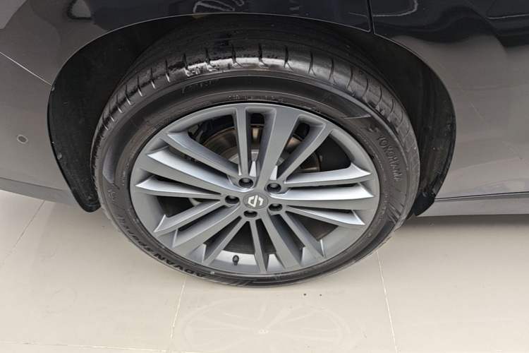 Used Leapmotor C16 2026 Extended-Range 280 LiDAR Zhizun Edition 6 Seats Exterior 5