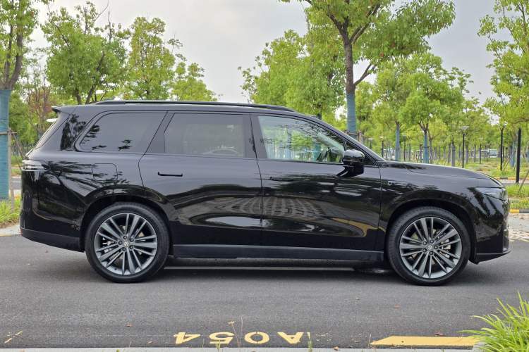 Used Leapmotor C16 2026 Extended-Range 280 LiDAR Zhizun Edition 6 Seats Exterior 6