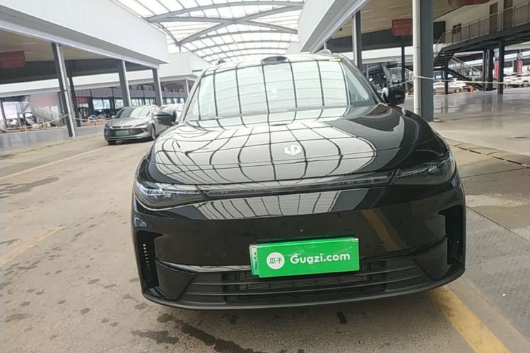 Used Leapmotor C16 2026 Extended-Range 280 LiDAR Zhizun Edition 6 Seats Front