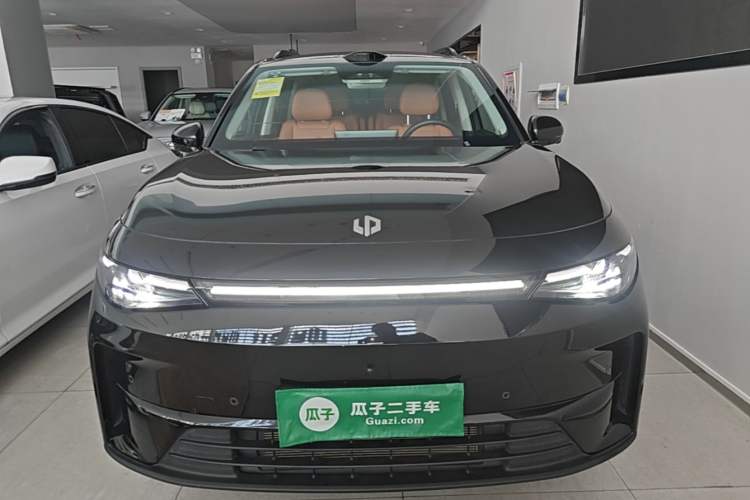 Used Leapmotor C16 2026 Extended-Range 280 LiDAR Zhizun Edition 6 Seats Front