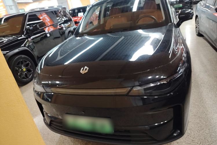 Used Leapmotor C16 2026 Extended-Range 280 LiDAR Zhizun Edition 6 Seats Front