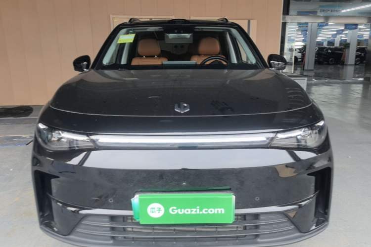 Used Leapmotor C16 2026 Extended-Range 280 LiDAR Zhizun Edition 6 Seats Front