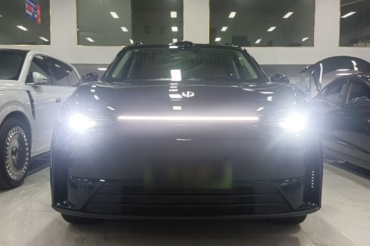 Used Leapmotor C16 2026 Extended-Range 280 LiDAR Zhizun Edition 6 Seats Front