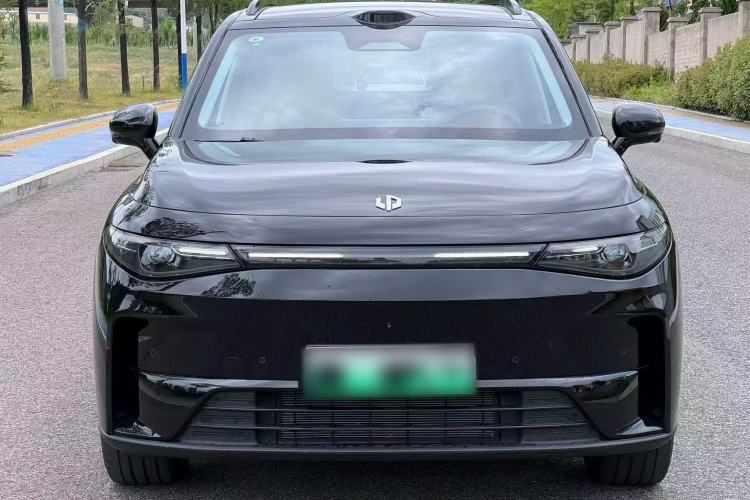Used Leapmotor C16 2026 Extended-Range 280 LiDAR Zhizun Edition 6 Seats Front