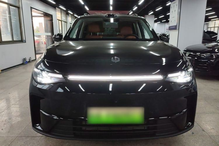 Used Leapmotor C16 2026 Extended-Range 280 LiDAR Zhizun Edition 6 Seats Front