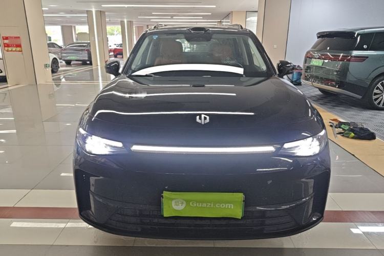 Used Leapmotor C16 2026 Extended-Range 280 LiDAR Zhizun Edition 6 Seats Front