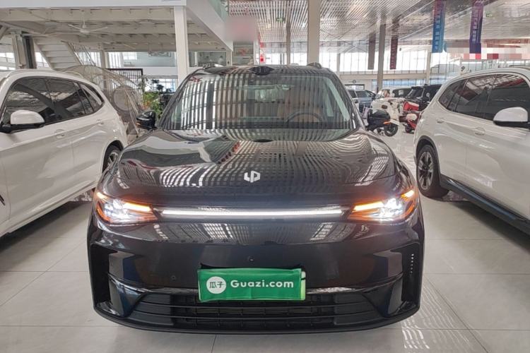 Used Leapmotor C16 2026 Extended-Range 280 LiDAR Zhizun Edition 6 Seats Front