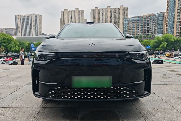 Used Leapmotor C16 2026 All-Electric 630 LiDAR Zhizun Edition 6 Seats Front