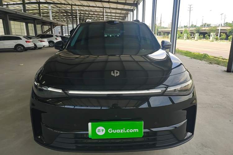 Used Leapmotor C16 2026 Extended-Range 280 LiDAR Zhizun Edition 6 Seats Front