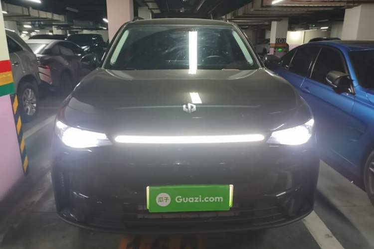 Used Leapmotor C16 2026 Range-Extended 200 Prestige 6-Seater Front