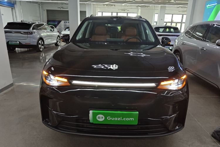 Used Leapmotor C16 2026 Extended-Range 280 LiDAR Zhizun Edition 6 Seats Front