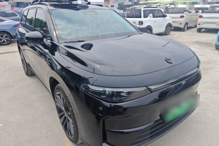 Used Leapmotor C16 2026 Extended-Range 280 LiDAR Version 6 Seats Front Right 45 Deg