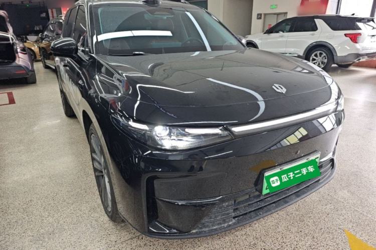 Used Leapmotor C16 2026 Extended-Range 280 LiDAR Zhizun Edition 6 Seats Front Right 45 Deg