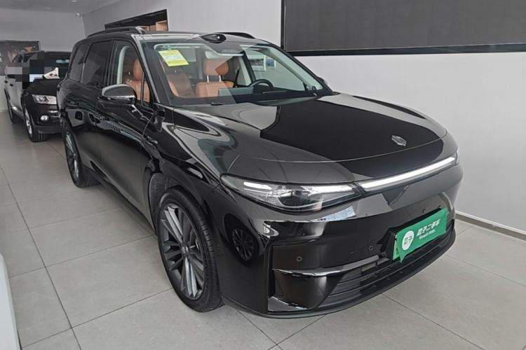 Used Leapmotor C16 2026 Extended-Range 280 LiDAR Zhizun Edition 6 Seats Front Right 45 Deg