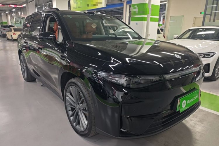 Used Leapmotor C16 2026 Extended-Range 280 LiDAR Zhizun Edition 6 Seats Front Right 45 Deg