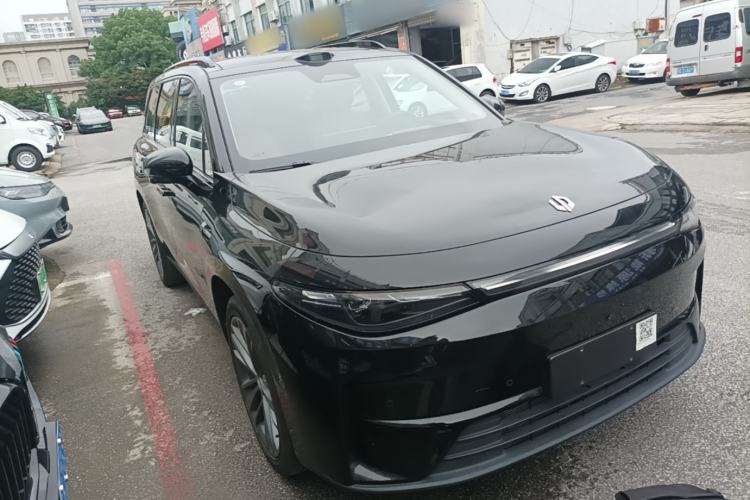 Used Leapmotor C16 2026 Extended-Range 280 LiDAR Zhizun Edition 6 Seats Front Right 45 Deg