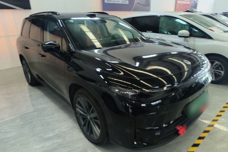 Used Leapmotor C16 2026 Extended-Range 280 LiDAR Zhizun Edition 6 Seats Front Right 45 Deg