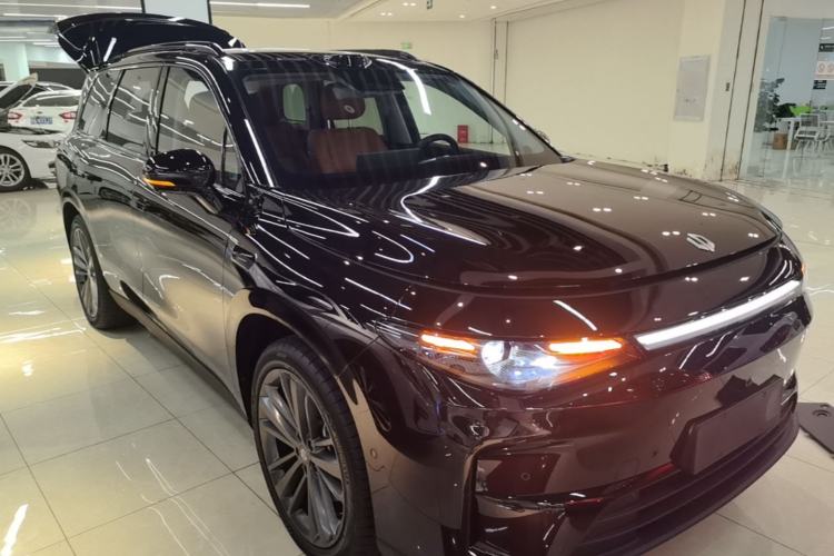 Used Leapmotor C16 2026 All-Electric 630 LiDAR Zhizun Edition 6 Seats Front Right 45 Deg