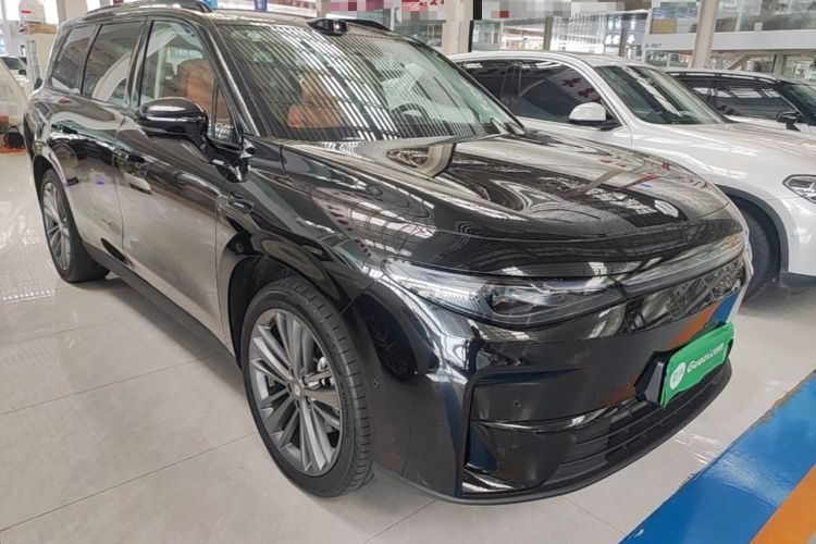 Used Leapmotor C16 2026 Extended-Range 280 LiDAR Zhizun Edition 6 Seats Front Right 45 Deg