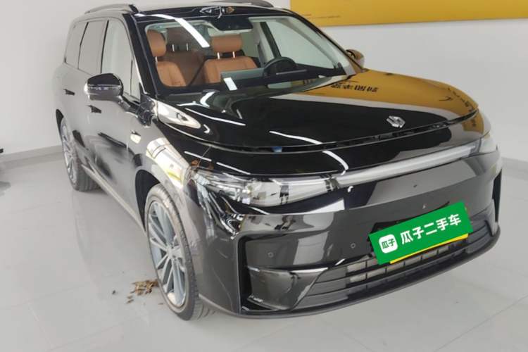 Used Leapmotor C16 2026 Extended-Range 280 LiDAR Zhizun Edition 6 Seats Front Right 45 Deg
