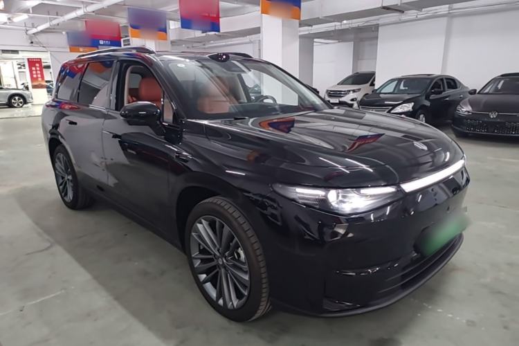 Used Leapmotor C16 2026 Extended-Range 280 LiDAR Zhizun Edition 6 Seats Front Right 45 Deg