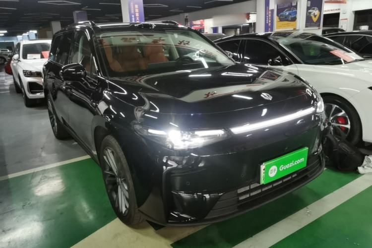 Used Leapmotor C16 2026 Extended-Range 280 LiDAR Zhizun Edition 6 Seats Front Right 45 Deg