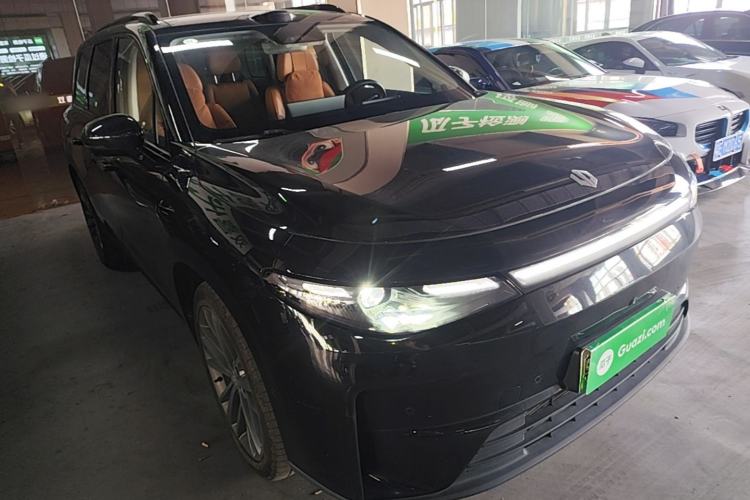 Used Leapmotor C16 2026 Extended-Range 280 LiDAR Zhizun Edition 6 Seats Front Right 45 Deg