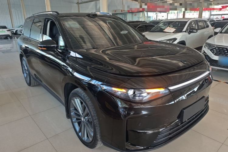 Used Leapmotor C16 2026 Extended-Range 280 LiDAR Zhizun Edition 5 Seats Front Right 45 Deg