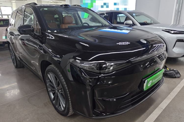 Used Leapmotor C16 2026 Extended-Range 280 LiDAR Zhizun Edition 6 Seats Front Right 45 Deg