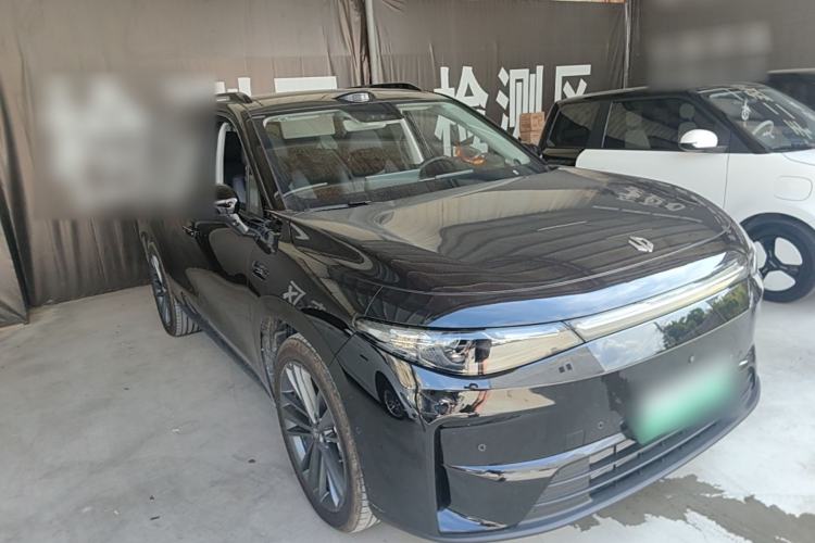 Used Leapmotor C16 2026 Extended-Range 280 LiDAR Zhizun Edition 6 Seats Front Right 45 Deg