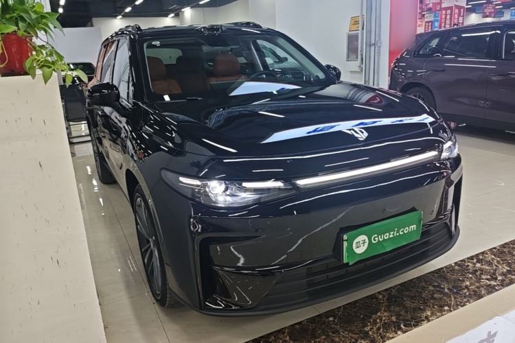 Used Leapmotor C16 2026 Extended-Range 280 LiDAR Zhizun Edition 6 Seats Front Right 45 Deg