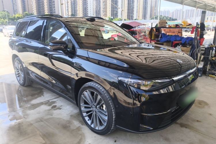 Used Leapmotor C16 2026 Extended-Range 280 LiDAR Zhizun Edition 6 Seats Front Right 45 Deg
