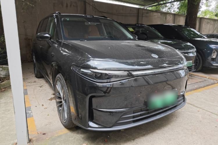 Used Leapmotor C16 2026 Extended-Range 280 LiDAR Zhizun Edition 6 Seats Front Right 45 Deg