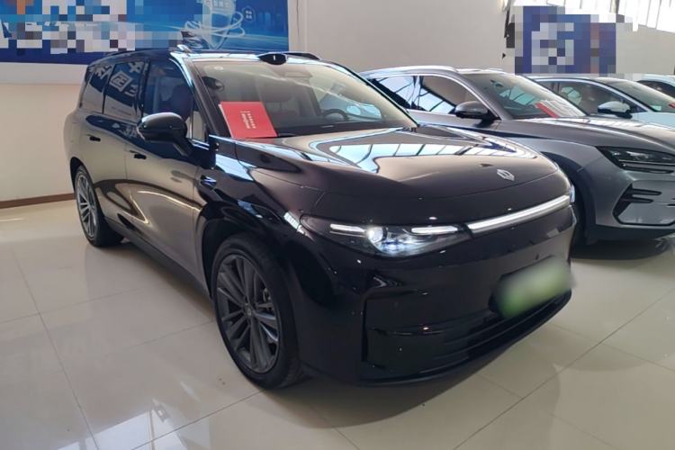 Used Leapmotor C16 2026 Extended-Range 280 LiDAR Zhizun Edition 6 Seats Front Right 45 Deg